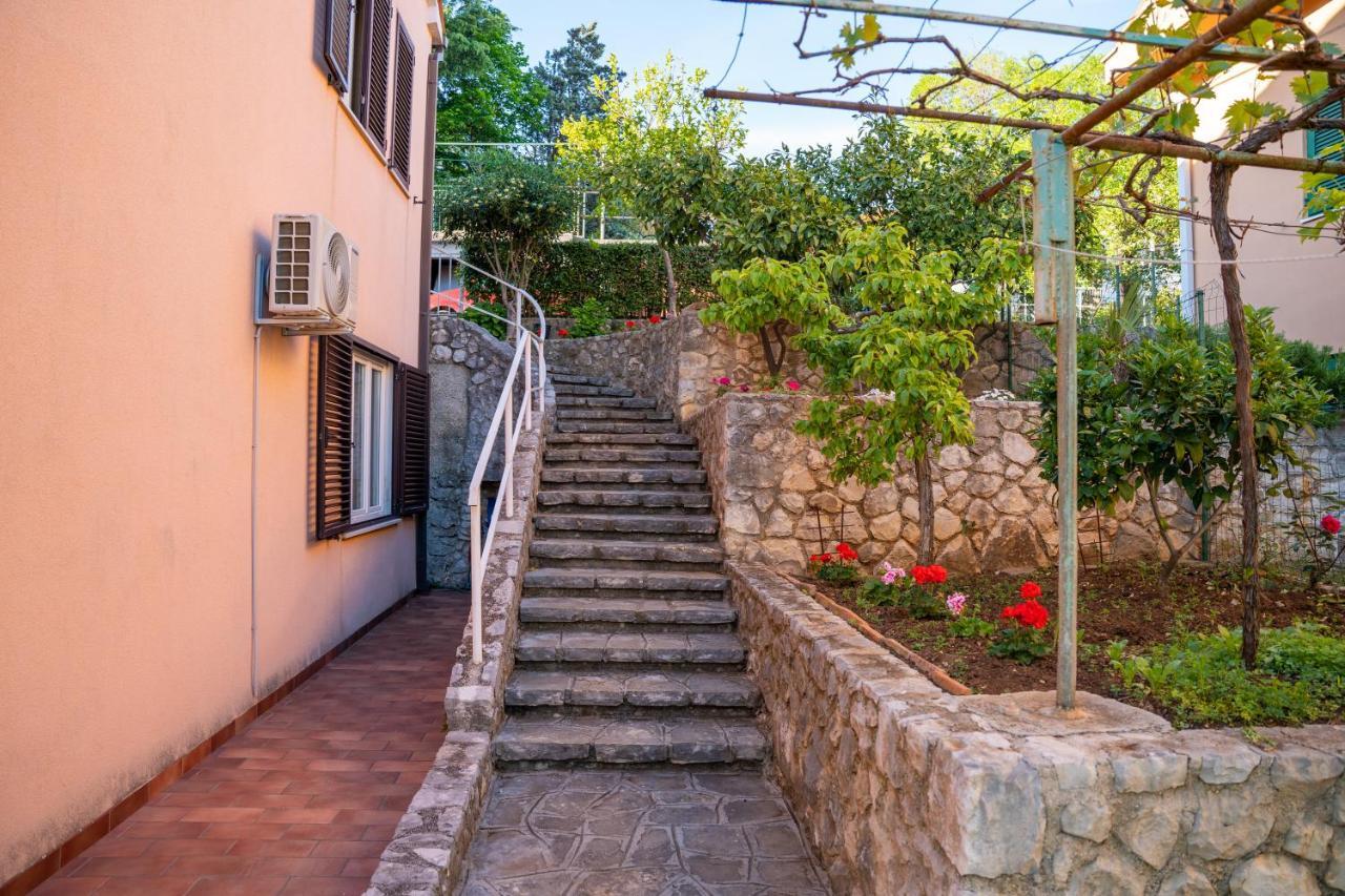 Apartment Stella Marina Rabac Exterior foto